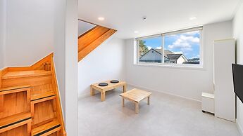 Gangneung Lacblanc Pension