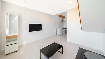 Gangneung Lacblanc Pension