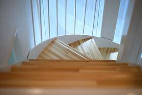 Wakoso Harmonious Light West