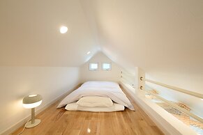 Wakoso Harmonious Light West