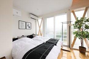 Wakoso Harmonious Light West