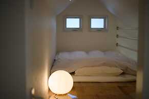 Wakoso Harmonious Light West