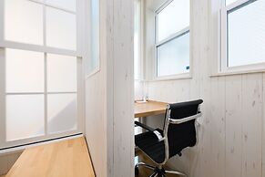 Wakoso Harmonious Light West