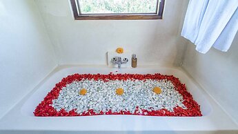 Belvilla Scenic Picturesque Near Monkey Forest