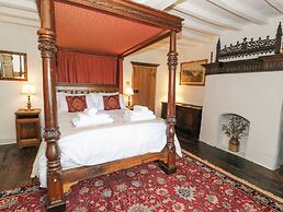 Pentre Hall