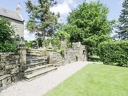 Pentre Hall