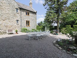 Pentre Hall