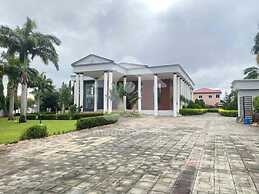 My petite bed and breakfast