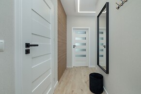 Modern Apartment in Rzeszów by Renters