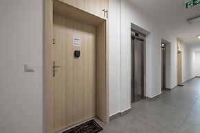 Modern Apartment in Rzeszów by Renters