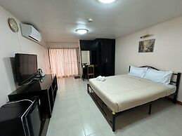 Hotel Grand Mandarin Latphrao 130