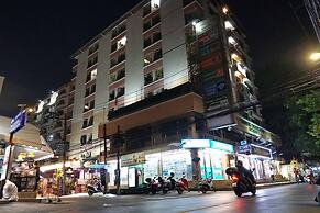 Hotel Grand Mandarin Latphrao 130