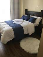Lux Suites Silver Habor Apartments