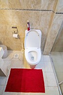 Lux Suites Silver Habor Apartments
