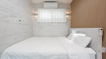 Gyeongju Joypoolvilla&kidspension