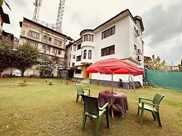 The Iceland Hotel Srinagar