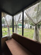 The Iceland Hotel Srinagar