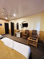 The Iceland Hotel Srinagar