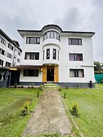 The Iceland Hotel Srinagar