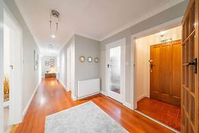 The Bensil - Carnoustie Meets The Hamptons