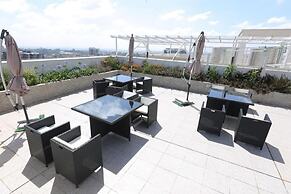 Lux Suites Perry West Luxurios Apartment