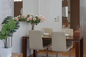 Apartment Nowy Świat Warsaw by Renters