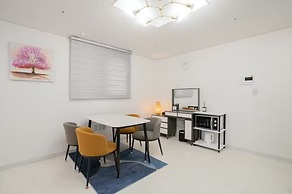 Seomun Residence Hotel