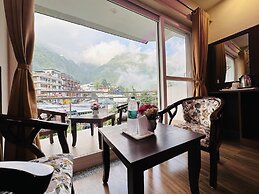 Him Holiday Ventures