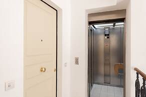 Luxurious apartment on Castle Square