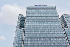 Kasprzaka Modern Apartment by Renters