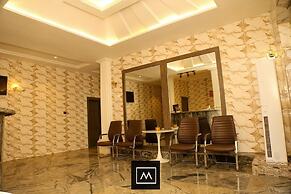 Mo-House Hotels and Apartments