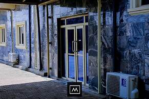 Mo-House Hotels and Apartments