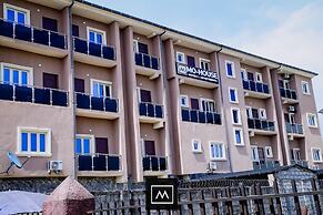 Mo-House Hotels and Apartments
