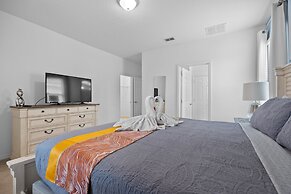 Gorgeous 9bd In The Solterra Resort! 9 Bedroom Home by RedAwning