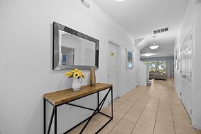 Gorgeous 9bd In The Solterra Resort! 9 Bedroom Home by RedAwning