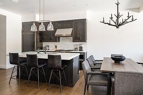 16 Wildwood 4 Bedroom Townhouse by Moonlight Basin Lodging