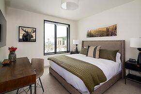 5 Thistle Way 4 Bedroom Home by Moonlight Basin Lodging