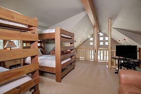 38a Cowboy Heaven 4 Bedroom Home by Moonlight Basin Lodging