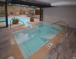 Northwood's Juniper 311 6 Bedroom Condo by RedAwning