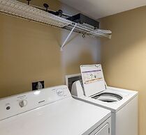 Phoenix Vi 61005 3 Bedroom Condo