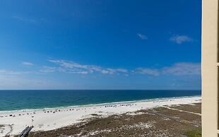Phoenix Vi 61005 3 Bedroom Condo