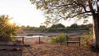 Tuli Safari Lodge Mashatu