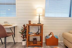 New Southwest Shipping Container-in Alpine