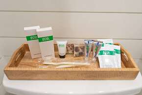 New Southwest Shipping Container-in Alpine