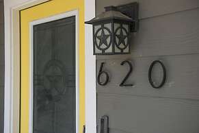 Walk to the Silos 3 Bed 1960 s Bungalow Near Baylor