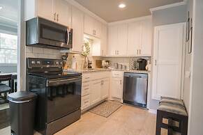 Walk to the Silos 3 Bed 1960 s Bungalow Near Baylor