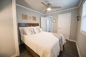 Walk to the Silos 3 Bed 1960 s Bungalow Near Baylor