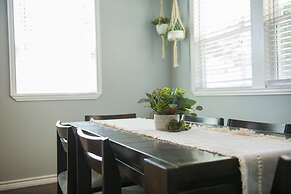 Walk to the Silos 3 Bed 1960 s Bungalow Near Baylor