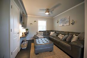 Walk to the Silos 3 Bed 1960 s Bungalow Near Baylor