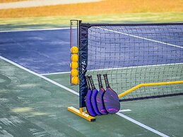 Yellow Blue Elegant Container Tiny House